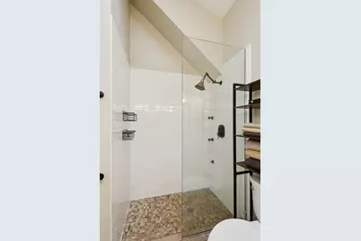 2434 Sherman Avenue, Evanston, IL 60201 - Photo 19