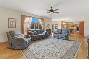 19199 Spruce Ct, Mokena, IL 60448 - Photo 11