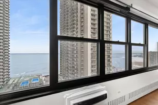 6030 N Sheridan Rd, Chicago, IL 60660 - Photo 9