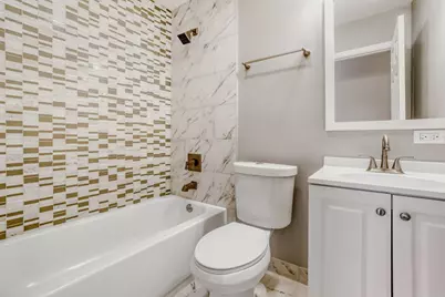 135 Ramblewood Lane, Lake Zurich, IL 60047 - Photo 15