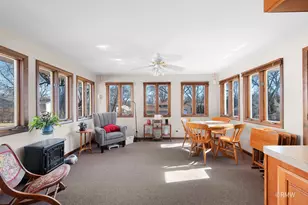 635 Verona Ct, Schaumburg, IL 60193 - Photo 11