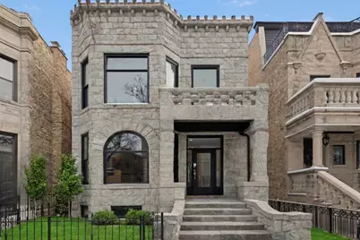 3711 N Magnolia Avenue, Chicago, IL 60613 - Photo 1