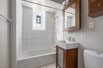 2016.5 Sherman Avenue #1S, Evanston, IL 60201 - Photo 13