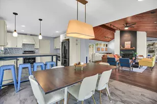 1010 Parkview Dr, Mahomet, IL 61853 - Photo 17