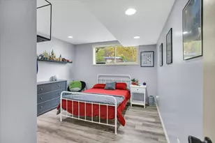 1010 Parkview Dr, Mahomet, IL 61853 - Photo 39