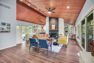 1010 Parkview Dr, Mahomet, IL 61853 - Photo 11