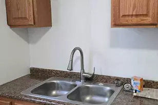 11926 S La Salle St, Chicago, IL 60628 - Photo 7