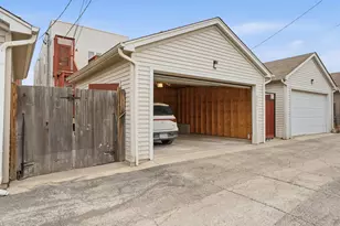 5355 W Galewood Ave, Chicago, IL 60639 - Photo 45