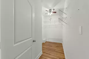 204 Amherst Cir, Oswego, IL 60543 - Photo 17