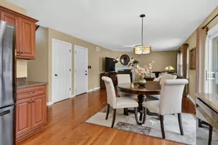 599 Hempstead Ave, Naperville, IL 60565 - Photo 9