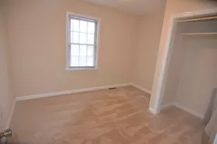 28601 N Washington Ave, Wauconda, IL 60084 - Photo 9