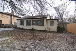 28601 N Washington Ave, Wauconda, IL 60084 - Photo 1