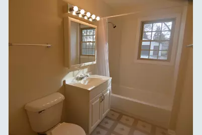 28601 N Washington Avenue, Wauconda, IL 60084 - Photo 13