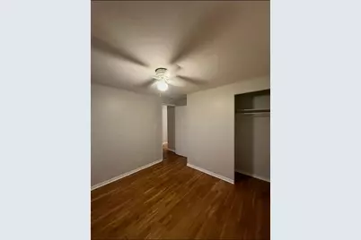 13313 S Eberhart Avenue, Chicago, IL 60827 - Photo 3