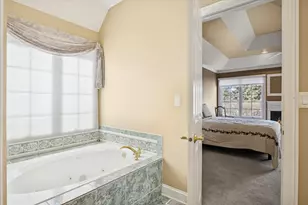 24735 W Manor Dr, Shorewood, IL 60404 - Photo 19