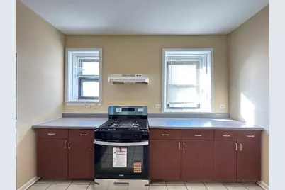 4035 W Gladys Avenue #2N, Chicago, IL 60624 - Photo 5