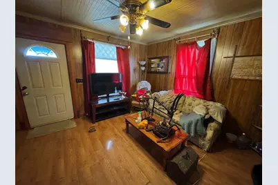 113 S Isabella Street, Clifton, IL 61727 - Photo 5