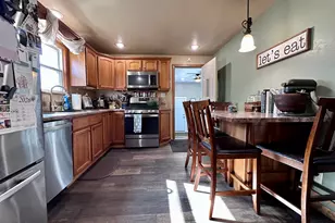 1825 18th Ave, Sterling, IL 61081 - Photo 9