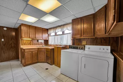 7631 Chestnut Drive, Orland Park, IL 60462 - Photo 13