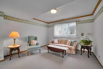 7631 Chestnut Drive, Orland Park, IL 60462 - Photo 11