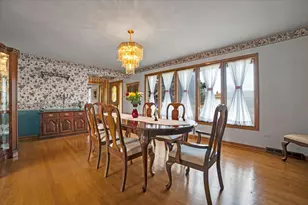 7631 Chestnut Dr, Orland Park, IL 60462 - Photo 3