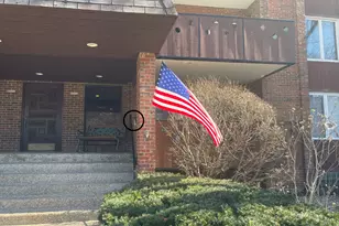 121 S Spruce Ave, Wood Dale, IL 60191 - Photo 3