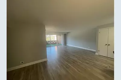 121 S Spruce Avenue #103, Wood Dale, IL 60191 - Photo 7