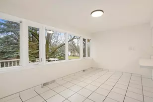 1117 Barberry Ct, Downers Grove, IL 60515 - Photo 7