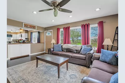 12216 Pleasant Valley Road, Woodstock, IL 60098 - Photo 21