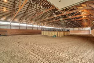 12216 Pleasant Valley Rd, Woodstock, IL 60098 - Photo 45