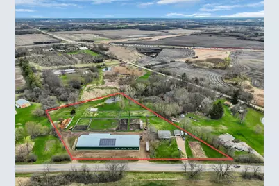 12216 Pleasant Valley Road, Woodstock, IL 60098 - Photo 13