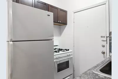 931 W Sunnyside Avenue #2S, Chicago, IL 60640 - Photo 3