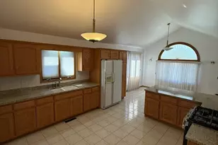 11605 S Ave N, Chicago, IL 60617 - Photo 7