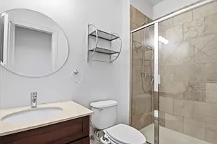 2340 W Adams Ave, Chicago, IL 60612 - Photo 11