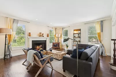 301 Belle Foret Drive, Lake Bluff, IL 60044 - Photo 9