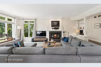 301 Belle Foret Drive, Lake Bluff, IL 60044 - Photo 7