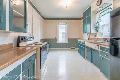 533 W State Street, Sycamore, IL 60178 - Photo 9