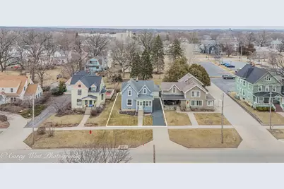533 W State Street, Sycamore, IL 60178 - Photo 23