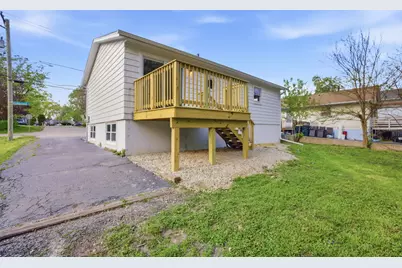 915 Mayfield Drive, Round Lake Beach, IL 60073 - Photo 27