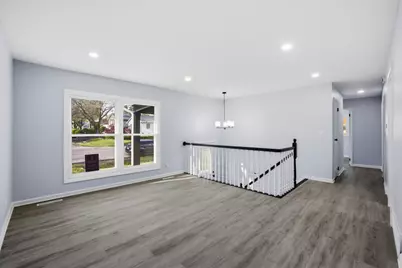 915 Mayfield Drive, Round Lake Beach, IL 60073 - Photo 5