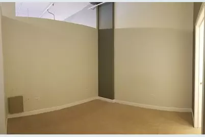 [Address not provided], Chicago, IL 60607 - Photo 7