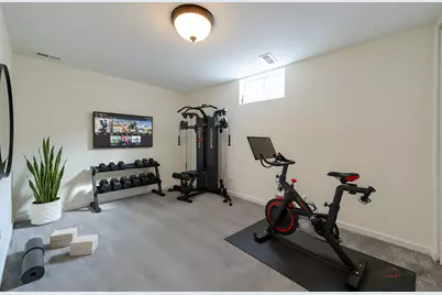 222 Prospect Avenue, Mundelein, IL 60060 - Photo 11