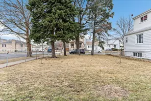 3301 N Ozanam Ave, Chicago, IL 60634 - Photo 3