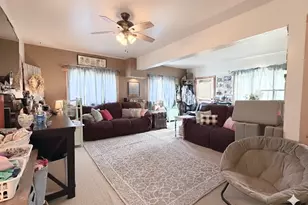 836 Oak Manor Dr, Marengo, IL 60152 - Photo 5