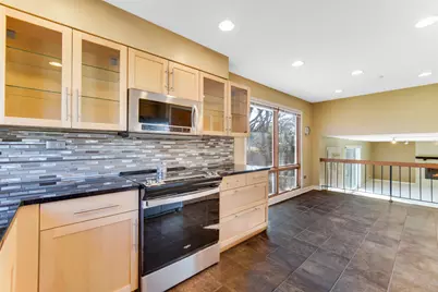 519 Charlestown Drive, Bolingbrook, IL 60440 - Photo 13