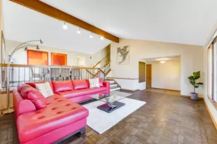 519 Charlestown Dr, Bolingbrook, IL 60440 - Photo 5