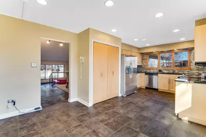 519 Charlestown Drive, Bolingbrook, IL 60440 - Photo 33