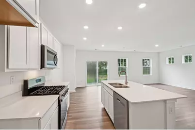 6431 Maple Glen Drive, Wonder Lake, IL 60097 - Photo 11