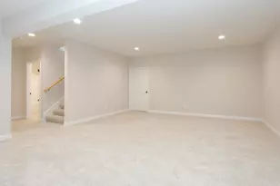 1906 Dunraven Rd, Bloomington, IL 61704 - Photo 27