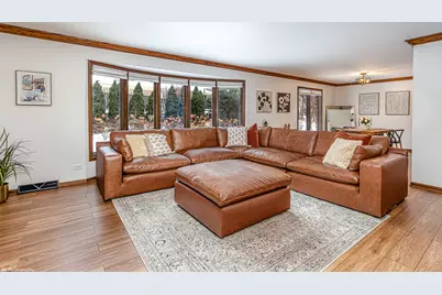 6729 W Menominee Parkway, Palos Heights, IL 60463 - Photo 3